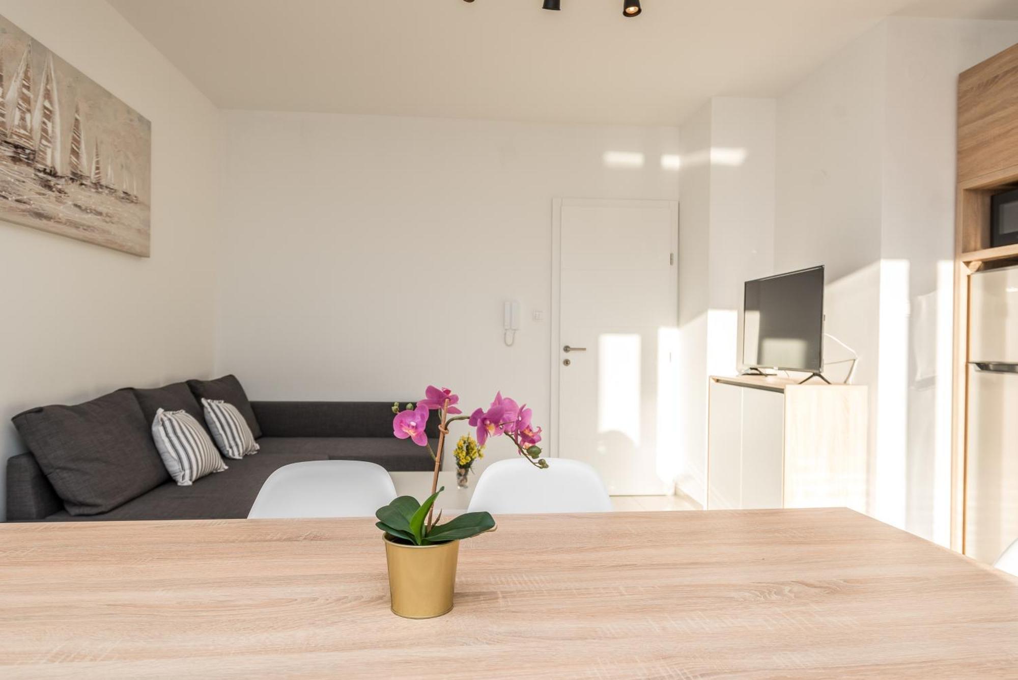 Villa Lena Luxury Apartments Novalja Habitación foto